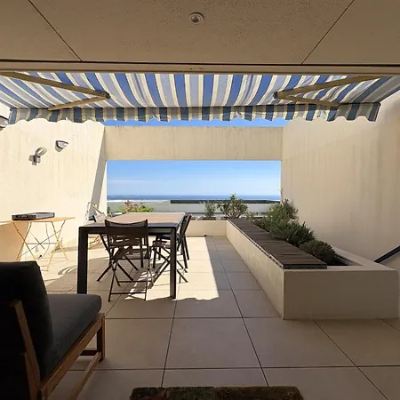 Lägenhet With Sea View Terrace And Swimming Pool *